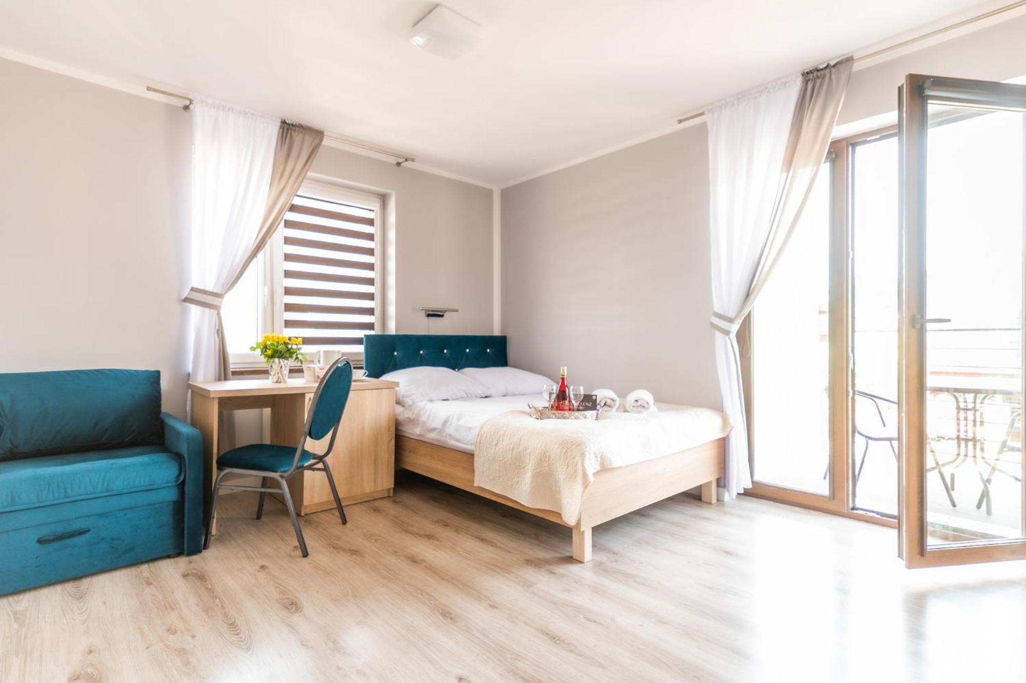 Reveliqa2 - Pokoje Goscinne I Apartamenty Pobierowo Dış mekan fotoğraf